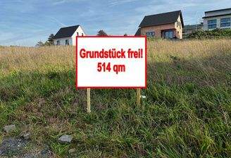 Grundstück