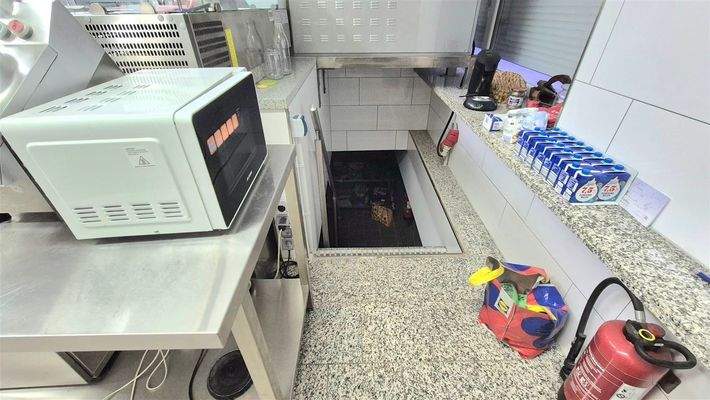 Restaurant Kellerzugang