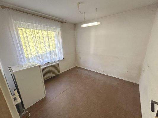 EG: Kinderzimmer 2 / Arbeiten