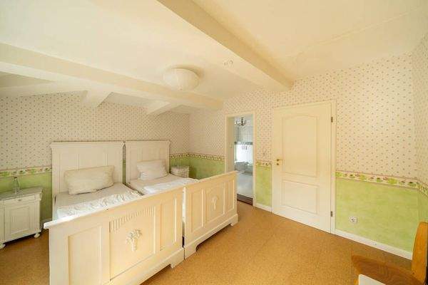 Nebengebäude Zimmer