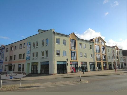 0098 Haus Berlin Straßenansicht 2