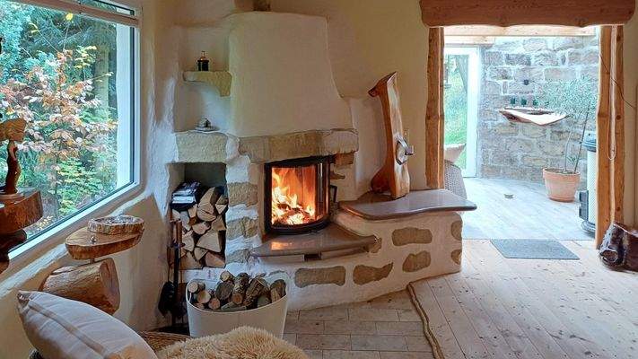 Wohnbereich mit Kamin