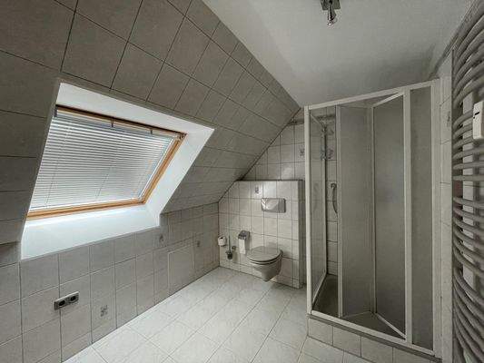 Badezimmer - W8 OG DG