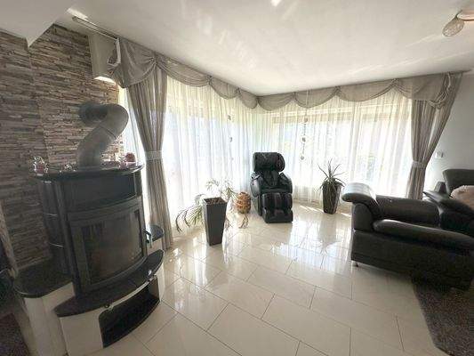 Wohnbereich mit Kamin