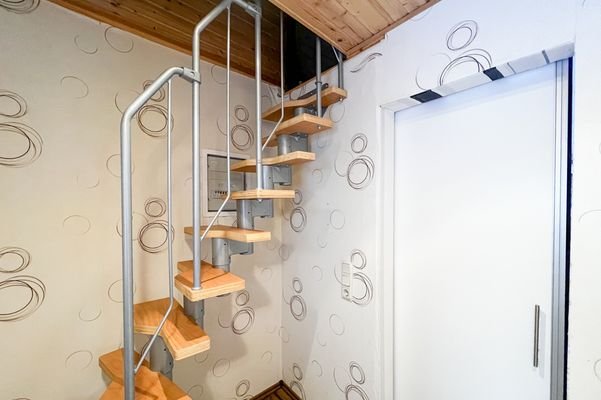 Stiege zum Schlafboden