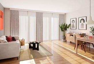 Das Wohnzimmer bietet viel Platz für gemeinsame Ab