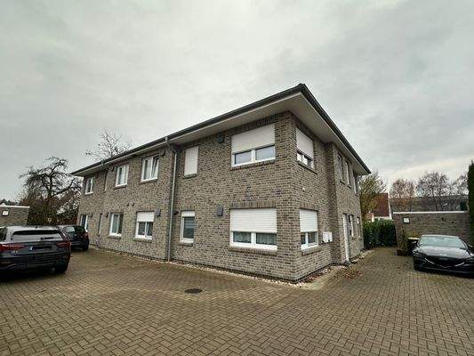 Modernes Mehrfamilienhaus