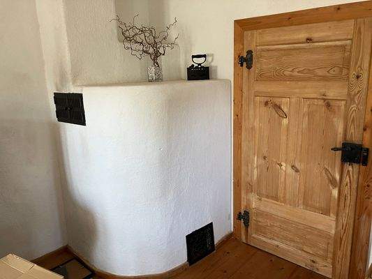 Büro- und Gästezimmer mit Grundofen