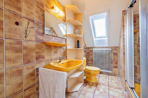 Badezimmer im OG WE1