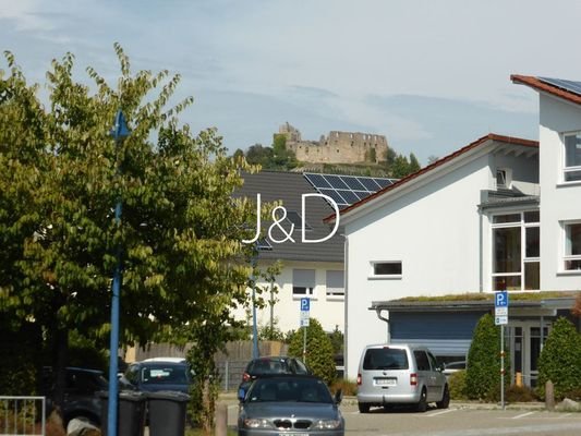 Anwohnerstr. mit Blick zur Burg