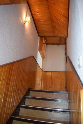 Treppe EG zum DG.JPG