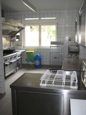 13 - Küche Gaststätte.jpg