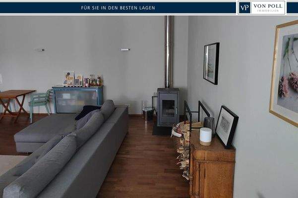 Wohnbereich mit Kamin 