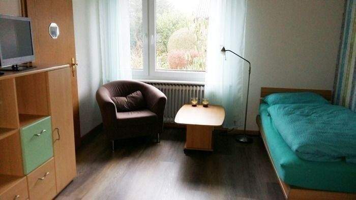 Einzelzimmer mit Küchenbenutzung