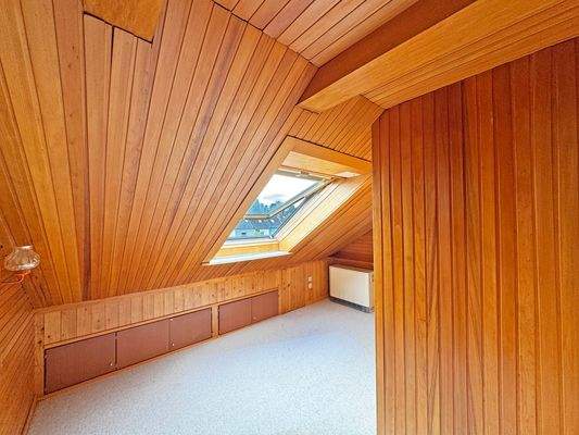 Zimmer 2 Dachboden