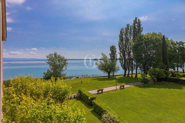 Vista lago dal terrazzo