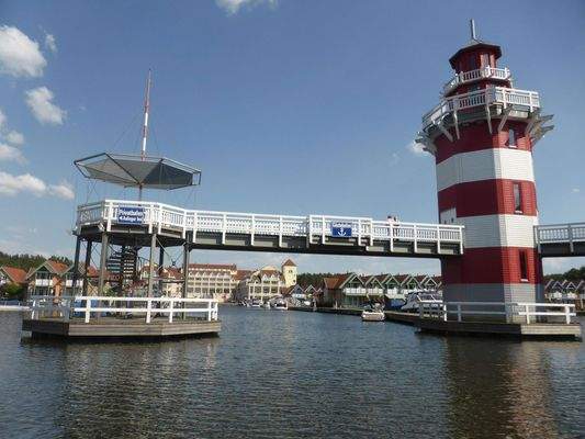 Brücke am Leuchtturm