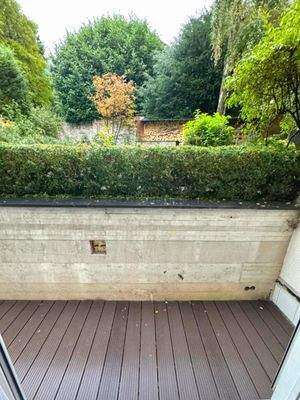 Rückwärtige Terrasse am Schlafzimmer