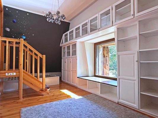 Individuell mit praktischen Einbauschränken