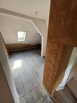 Potenzielles Kinderzimmer / Ankleidezimmer vergrößerbar 