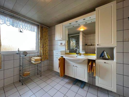 Bad Erdgeschoss .jpeg