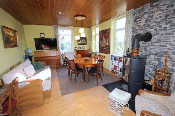 Hinterhaus: Wohnzimmer EG