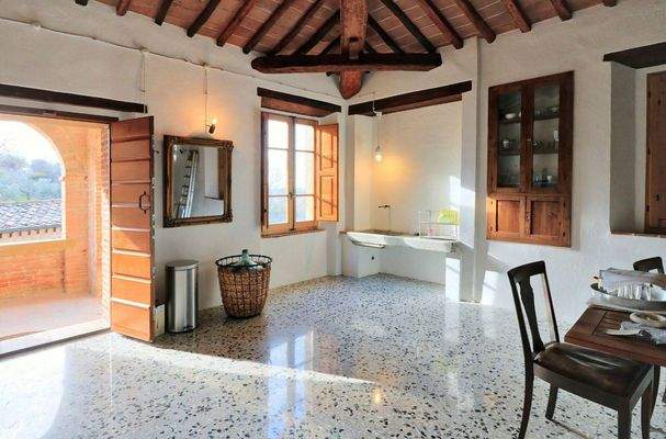 Eingang und Esszimmer