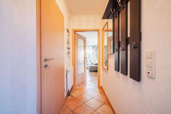 Flur / Eingang Haus 1