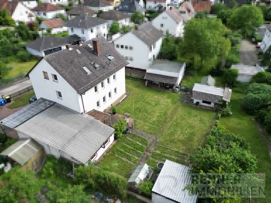 Drohnenfoto seitlich hinten