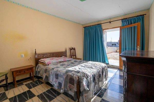 Stadthaus-Rustic-Views-Selva-12