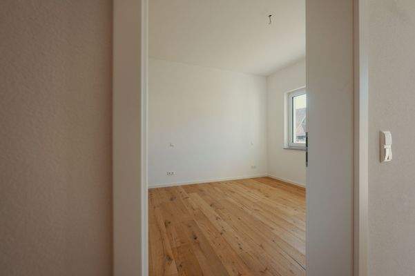 Flur mit Blick zum Schlafzimmer