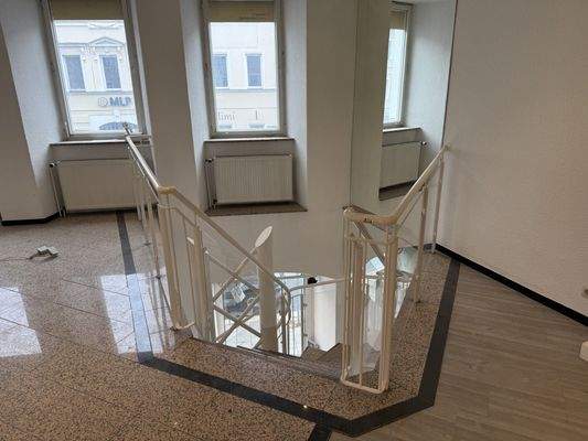 Gewerbeeinheit 1. OG