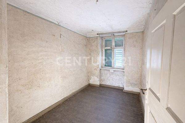 Raum Erdgeschoss Rechts3