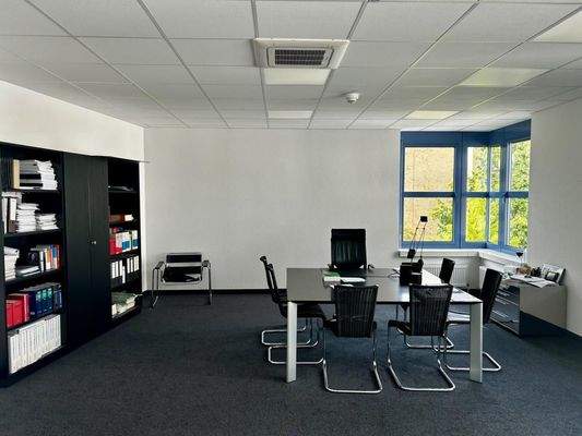 Büro / Meetingraum