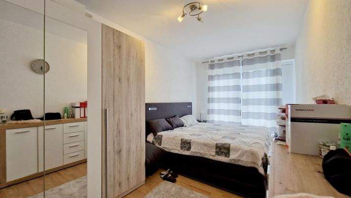 Schlafzimmer II (1. OG)