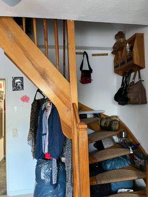Treppe zum OG.jpg