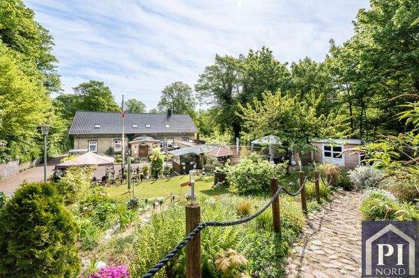 Hausansicht von der Gartenseite