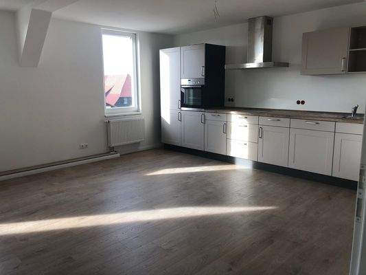 Küche und Wohnzimmer.jpeg