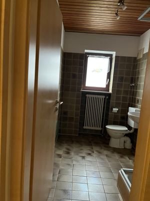 6f6914db-f691-4da9-8e62-d944de51df43.jpg