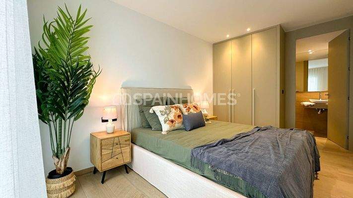 Apartments in a Golf Resort with Swimming Pool in Alicante