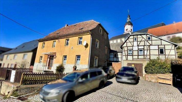 Straßenansicht Wohngebäude 