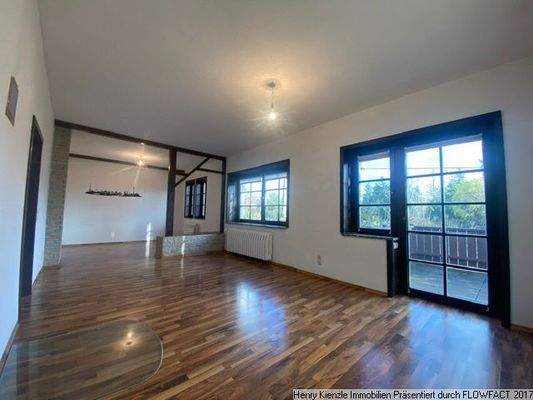 zweite Wohnzimmeransicht Erdgeschoss Vorderhaus