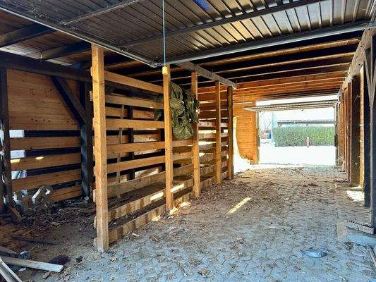Garage/Schuppen