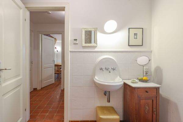 Bad im Erdgeschoss2.jpg