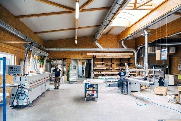 Beispielbild Schreinerei-Gewerbehalle