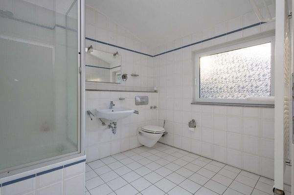 Badezimmer im EG