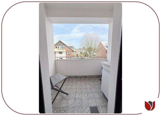 Ost-Loggia - straßenseitig