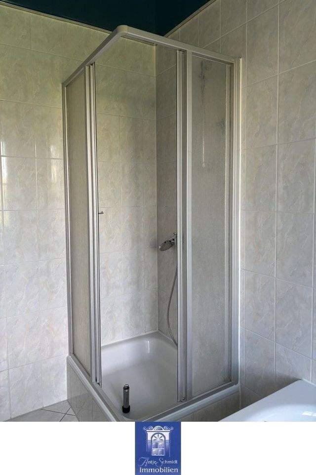 Ihre neues Zuhause mit vorteilhafter Raumaufteilung und viel Grün! - Foto 4