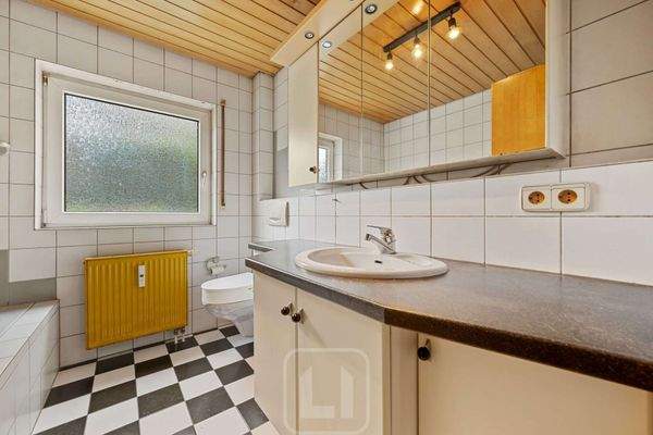 Tageslicht-Badezimmer