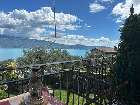 Balkon mit Seeblick.jpg